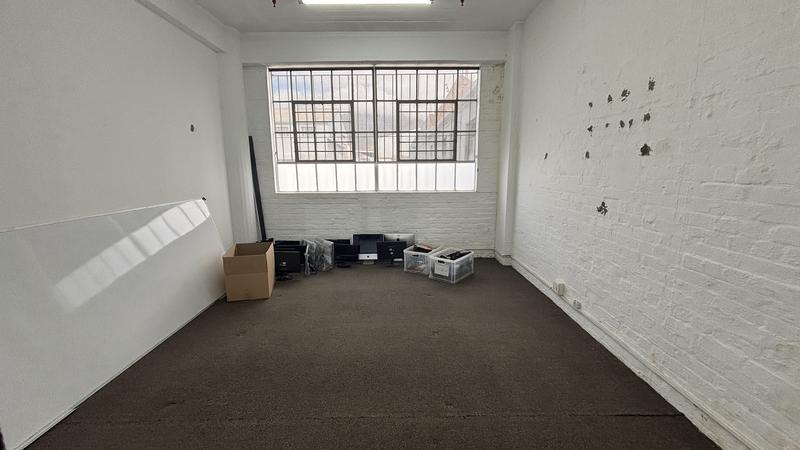 Commercial Property for Sale in Paarden Eiland Western Cape